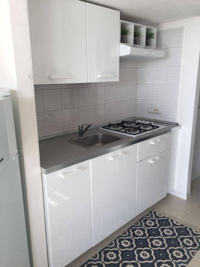 Casa Penny Villa Capo Sperone ภายนอก รูปภาพ