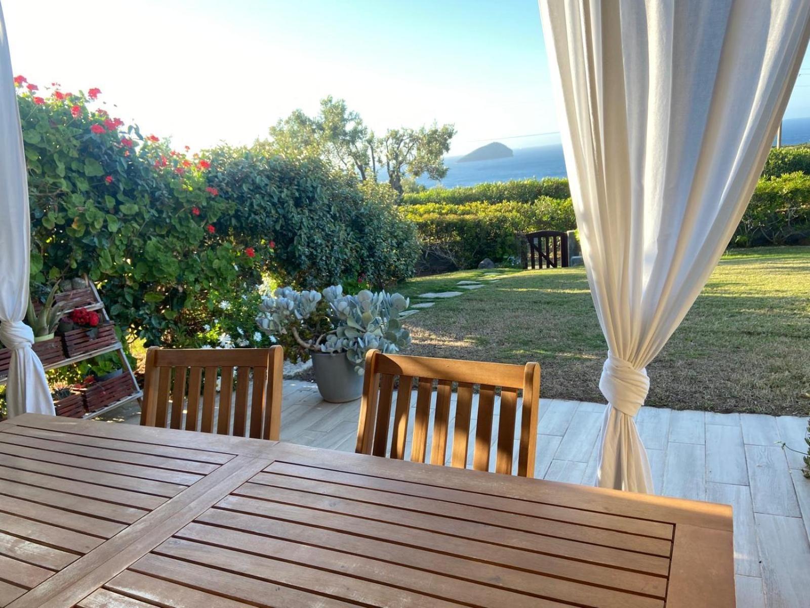 Casa Penny Villa Capo Sperone ภายนอก รูปภาพ